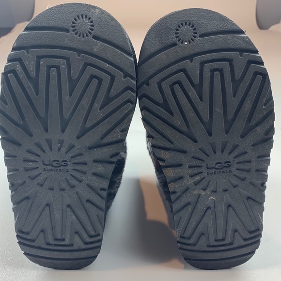 🎉SOLD🎉 Ugg Size 6 M Women’s Ellee Leather Boots - Picture 7 of 8